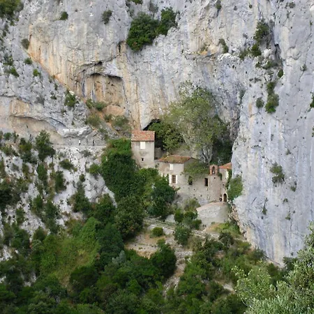 Climatise, La Grange, Terrasse Et Vue Sur Le Chateau De Peyrepertuse Prázdninový dům Rouffiac-des-Corbières
